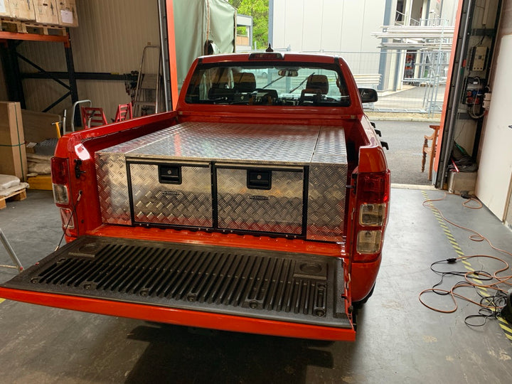 Große Doppelschubladen aus Aluminium (400 mm)