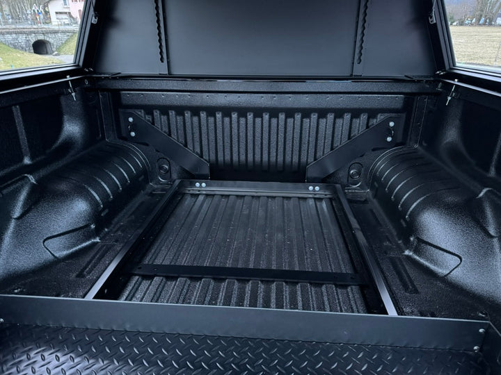 Half Sliding Top + Double Stacked Aluminum Drawers