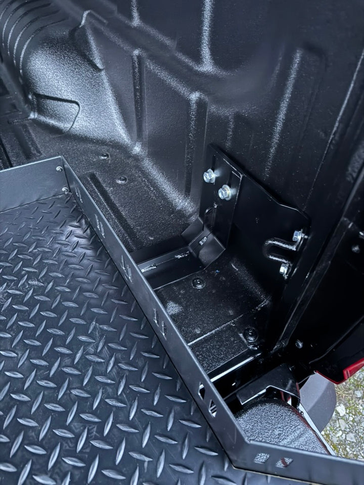 Half Sliding Top + Double Stacked Aluminum Drawers