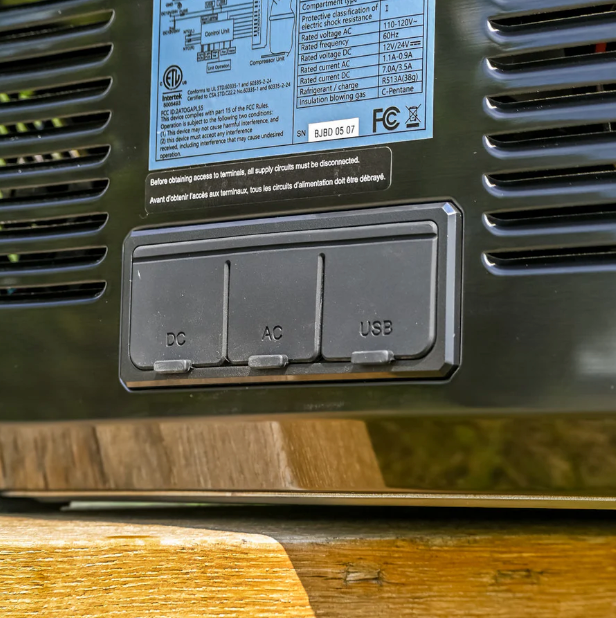ICECO 55 Refrigerateur/Congélateur 55L ( Double Compartiments réglable) - Black