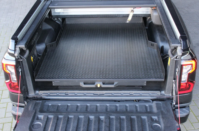 Half Sliding Top + Double Stacked Aluminum Drawers