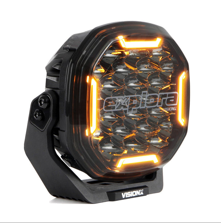 Vision X Explora 6 avec DRL périphérique orange
